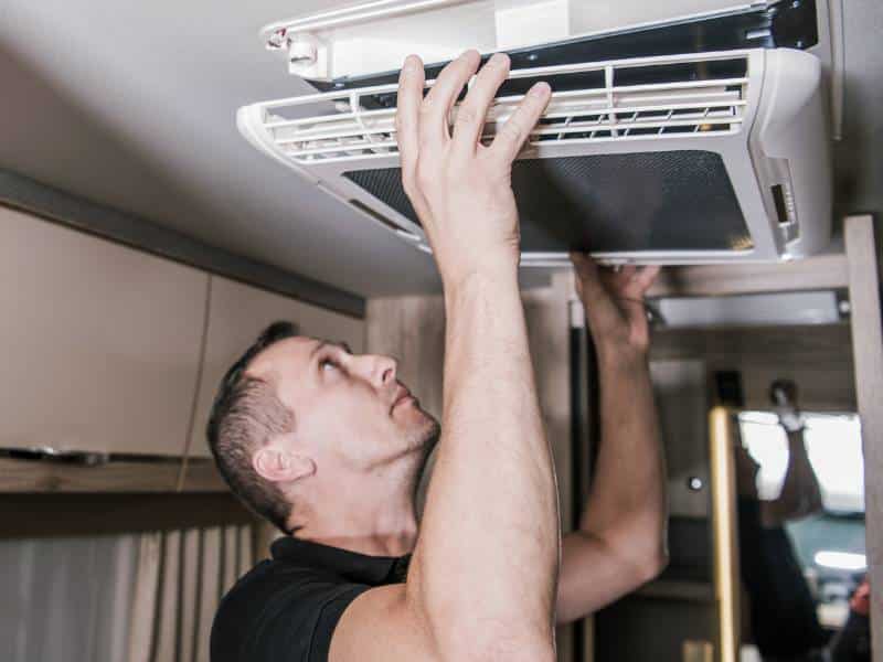 RV Motorhome AC Repair