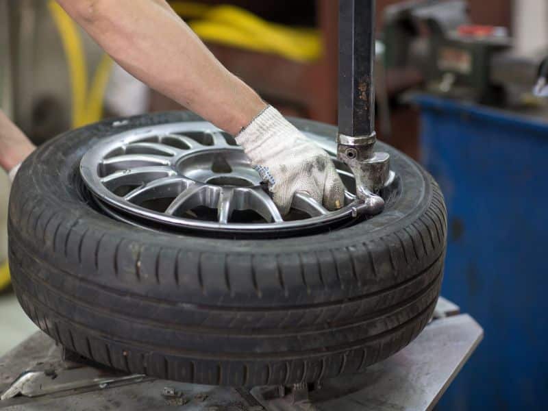 Why Choose Freedom Tire Automotive for Tire Repair in Apopka
