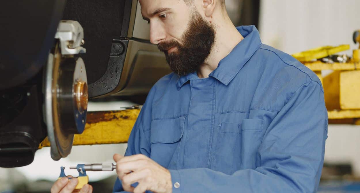 Signs Your Brakes Need Repair
