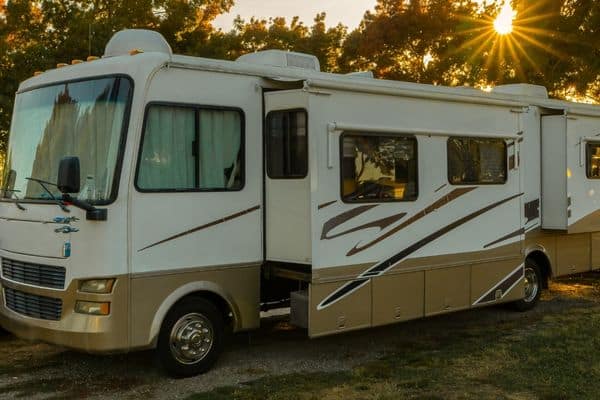 Motorhome suspension and wheel alignment in Apopka, FL
